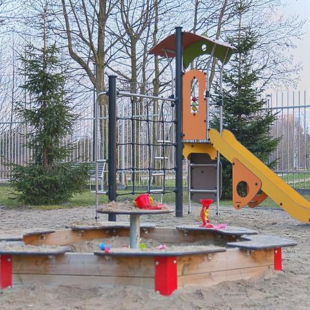 Апартаменты Kings Court - Neptun Park Гданьск Экстерьер фото
